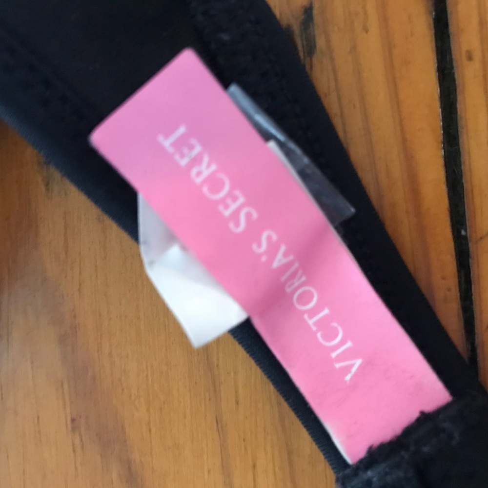 Victoria Secret Bikini - Picture 5 of 5